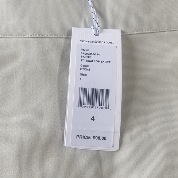 VINEYARD VINES SCALLOP 17" SKORT SKIRT Size 4. - Picture 5 of 8
